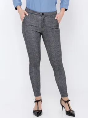 Women High-Rise Skinny Fit Tregging